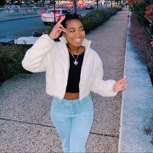 Meet your Posher, Ann